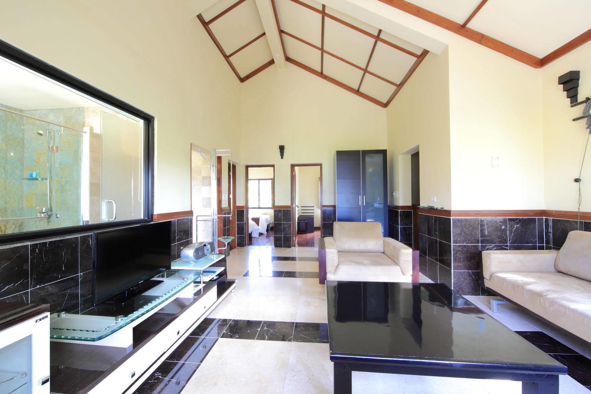 Mariana Resort & Spa San Roque Esterno foto